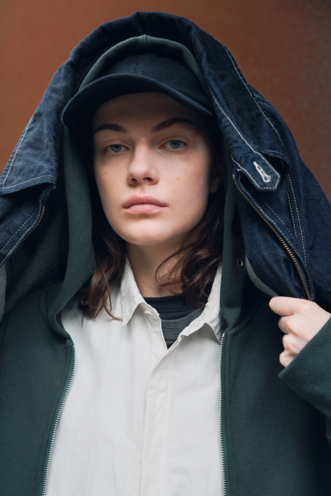 ヴェリテクール”デイリーオールインワン・スモークグレー 楽天市場